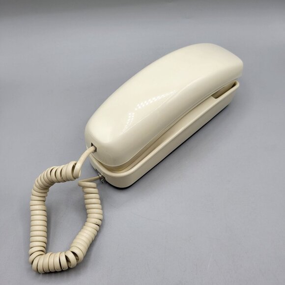 Conairphone Slim Design Lighted Dial Desk Or Wall Mount Corded Telephone - Picture 3 of 12